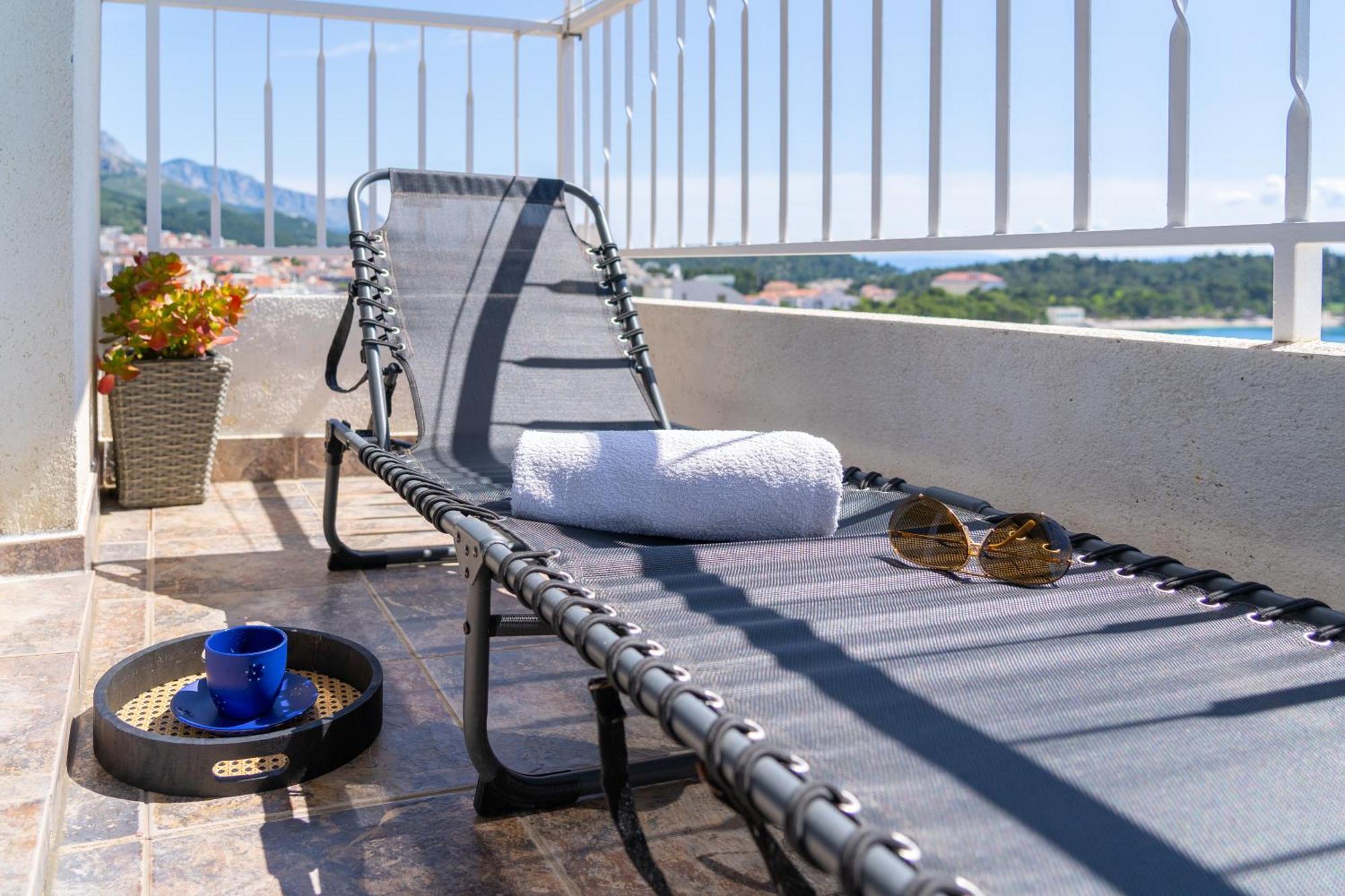 Apartment 30 M From Beach,Makarska,Marija Exterior photo