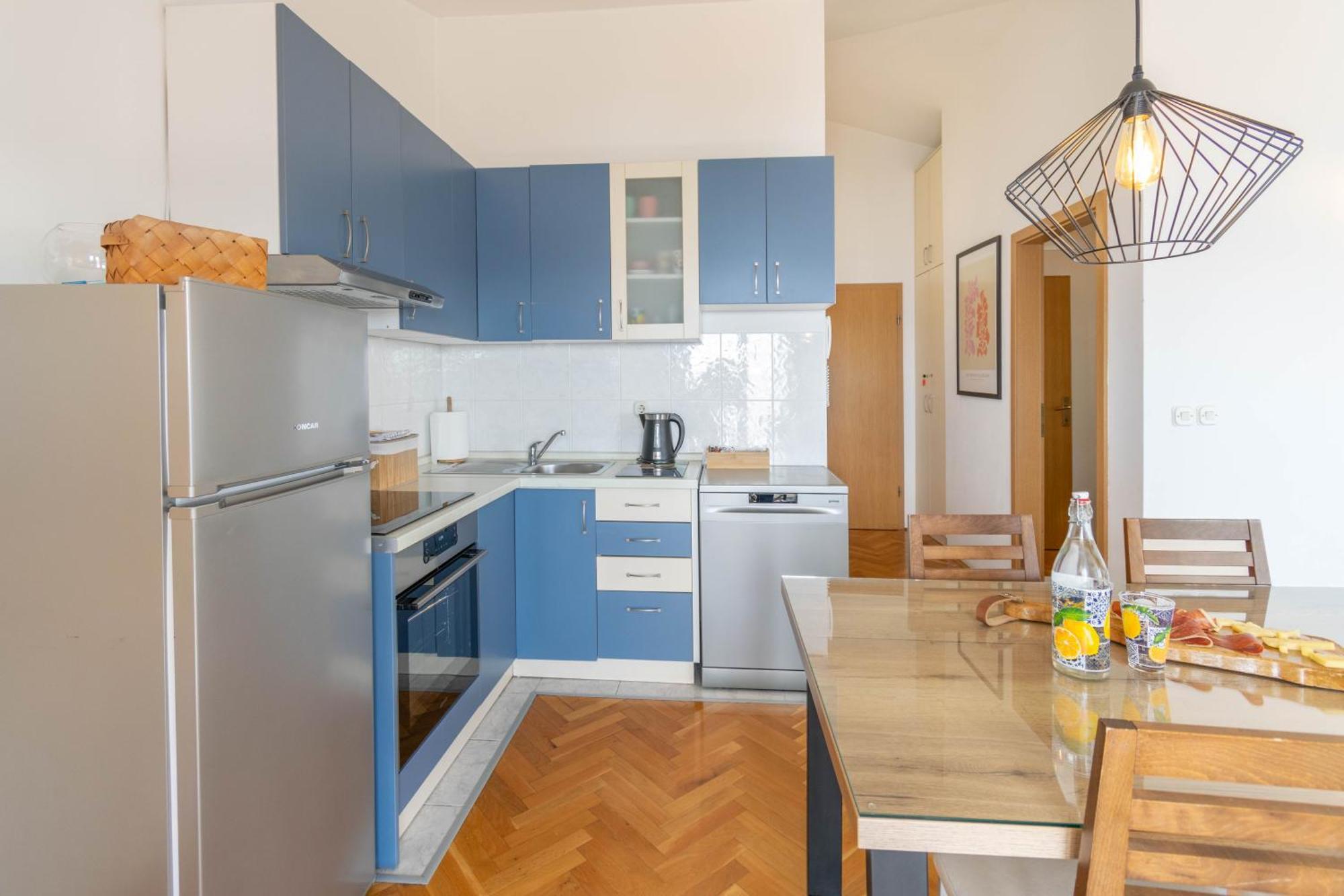 Apartment 30 M From Beach,Makarska,Marija Exterior photo