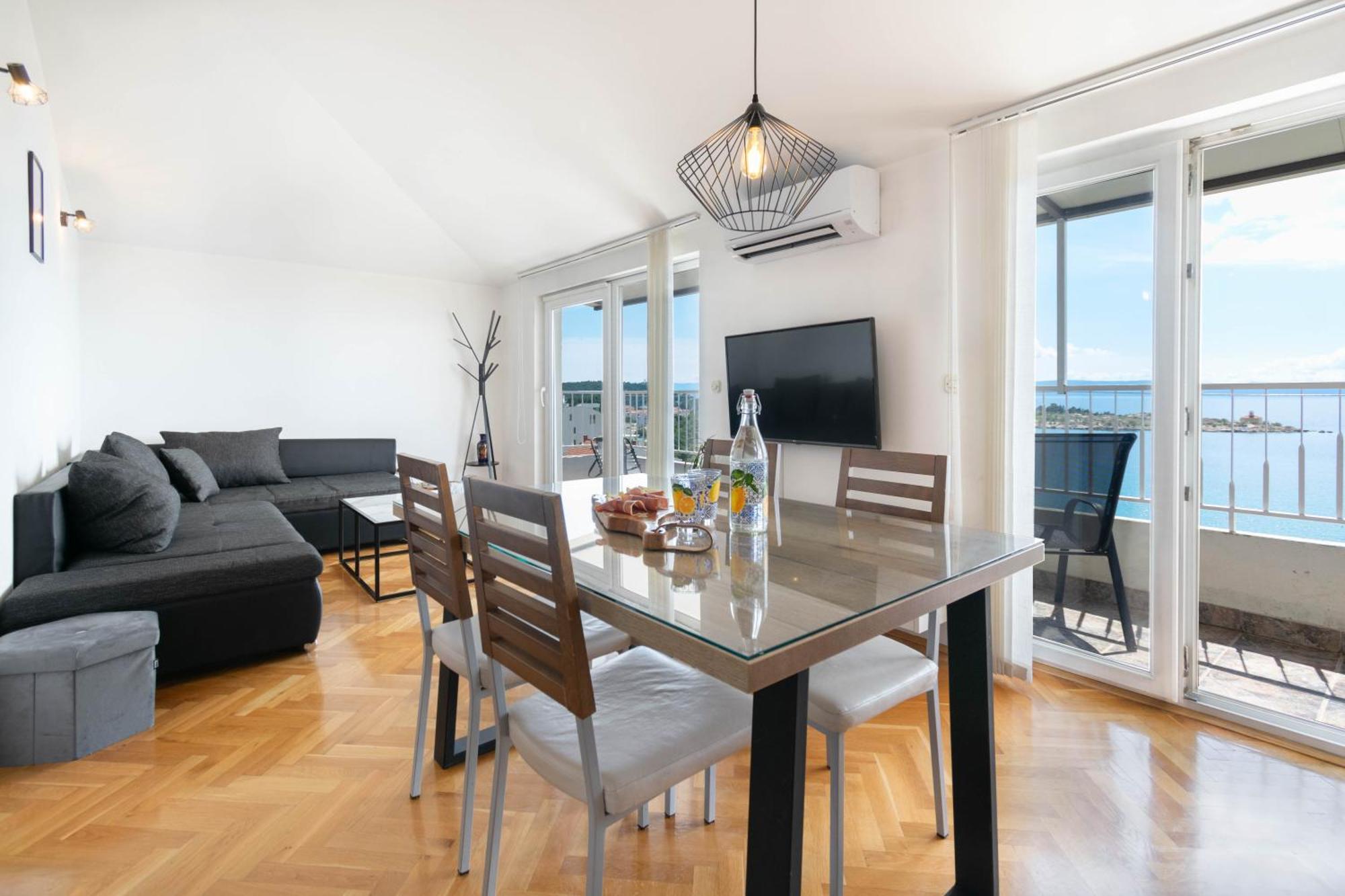 Apartment 30 M From Beach,Makarska,Marija Exterior photo